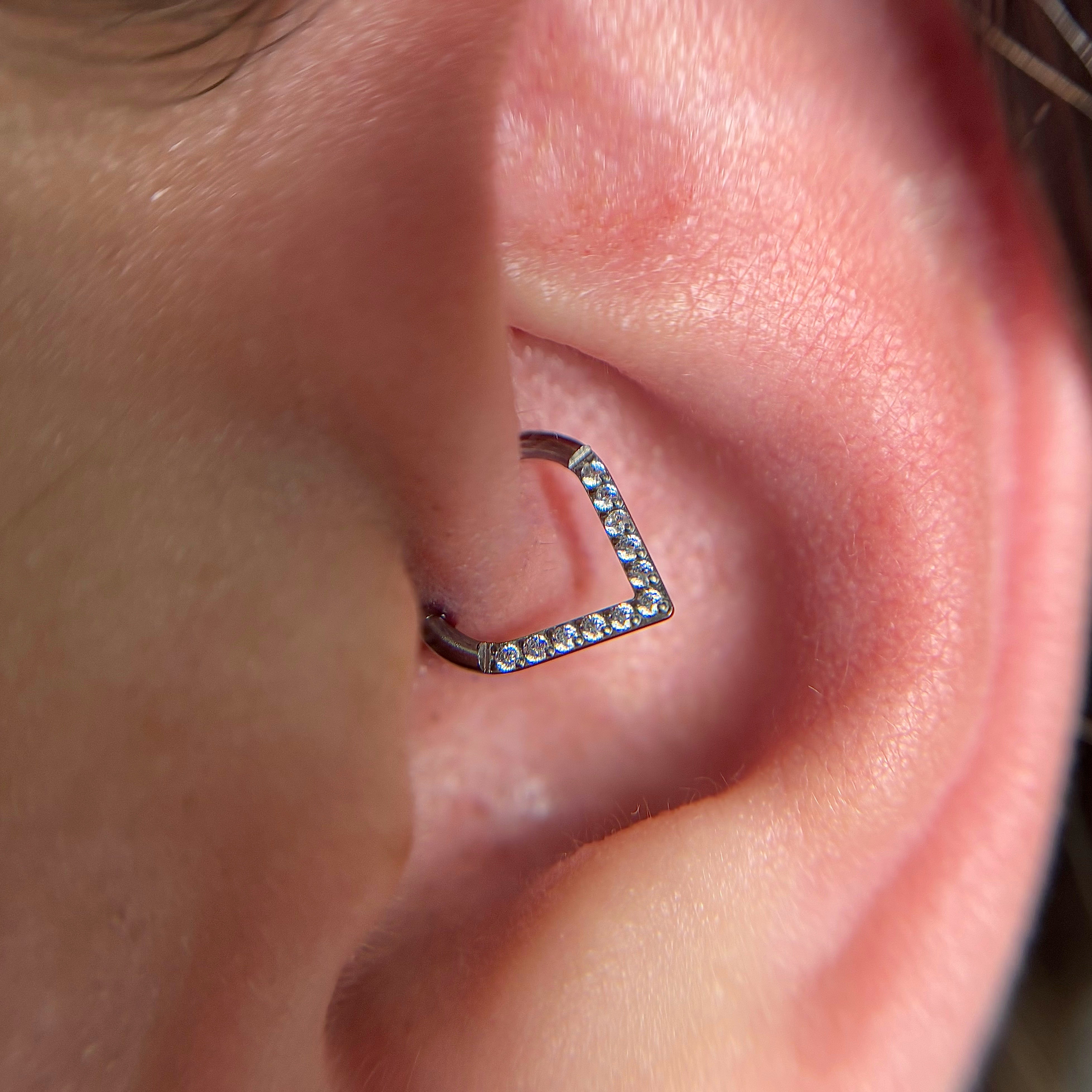 Drop Hoop with Zirconia – ASTM Titanium Clicker Piercing