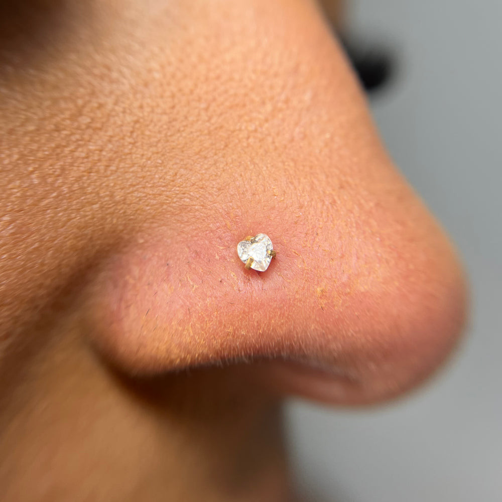 Labret Zircónia Coração - Rosca Interna Titânio ASTM PVD Gold Piercepective