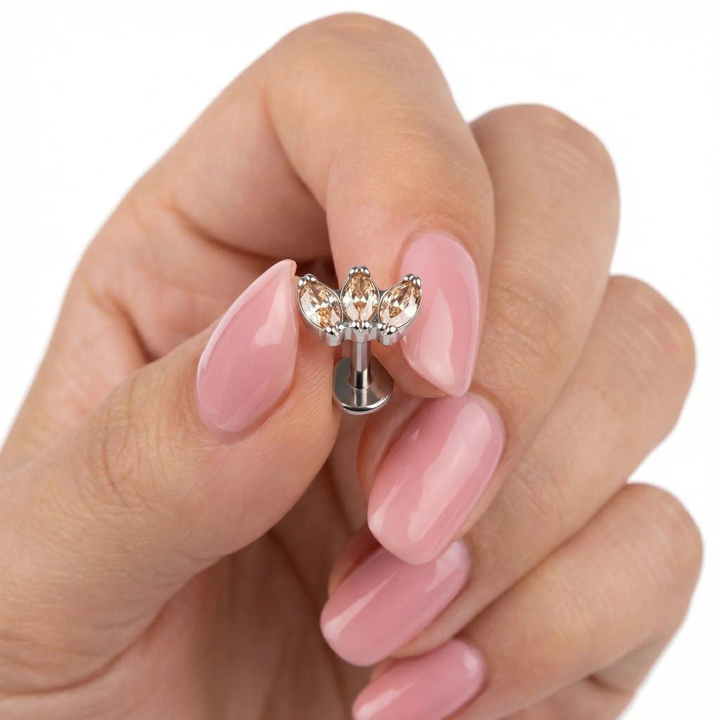 
                  
                    Labret 3 Zirconia Marquise Curve Internal Thread Titanium ASTM
                  
                