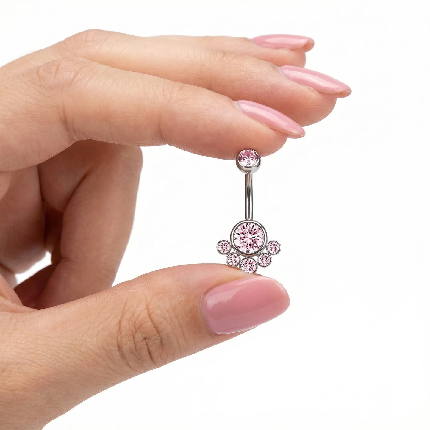 
                  
                    Piercing para Umbigo c/ Cluster 6 Zircónias – Rosca Interna Titânio
                  
                