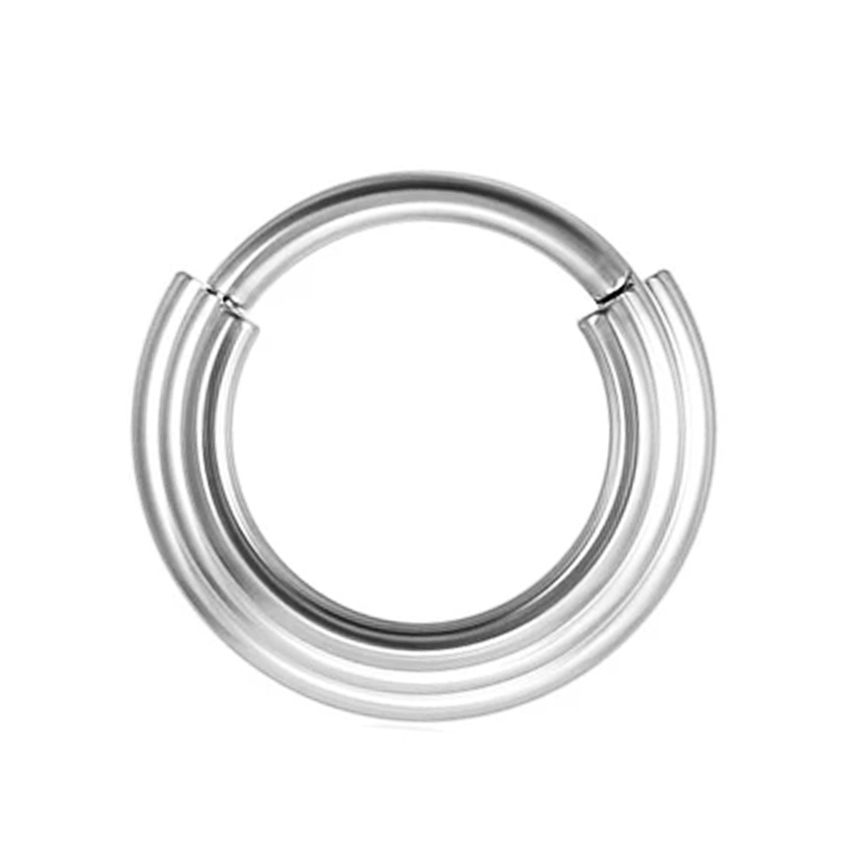 
                  
                    Argola de três camadas em titânio com fecho clicker para orelha
                  
                