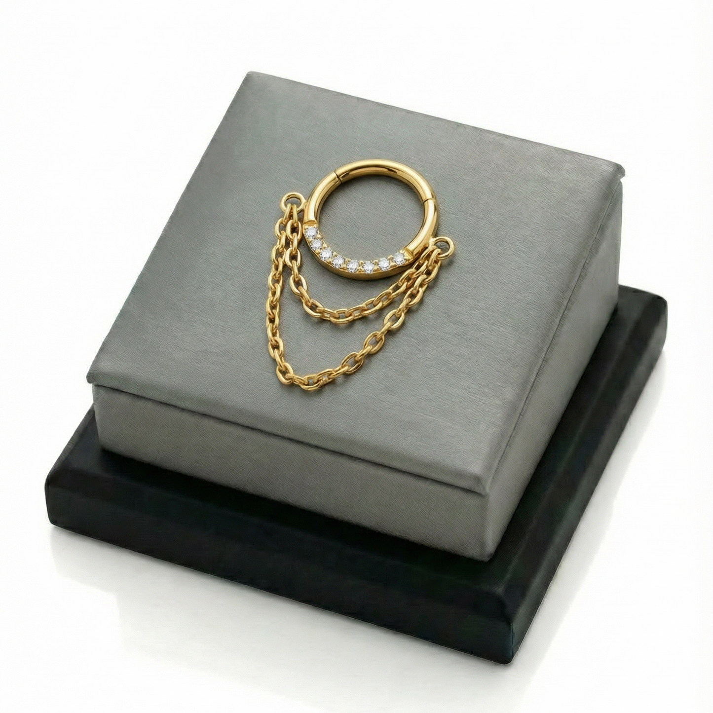 argola com correntes pvd gold , ideal para piercing na orelha