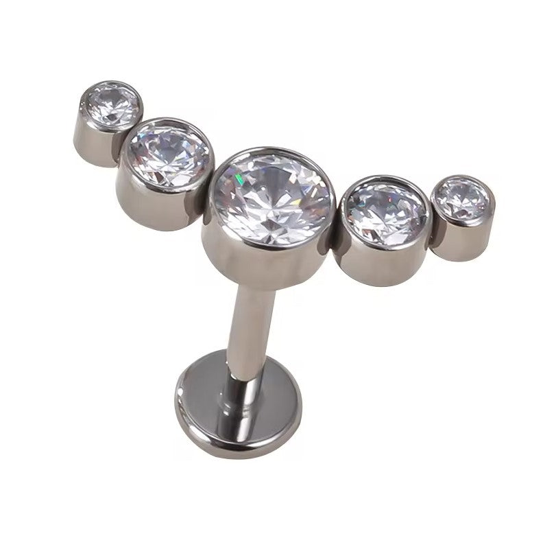 Labret com 5 Zircónias em curva, rosca interna, em Titânio ASTM