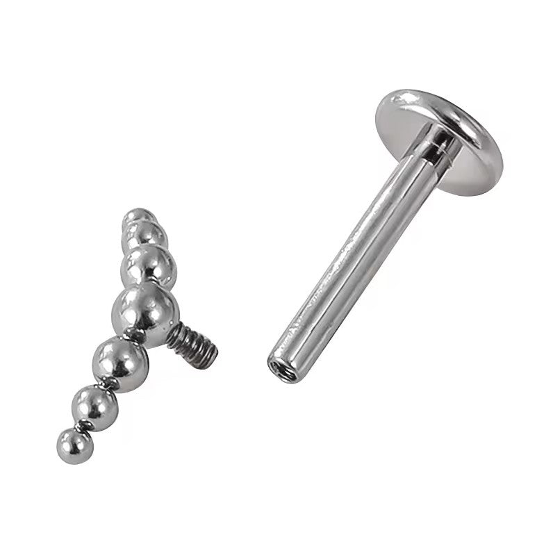Labret com 7 bolas em curva, rosca interna, fabricado em Titânio