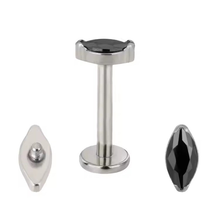 
                  
                    Labret com zircónia marquise em Titânio ASTM com rosca interna
                  
                