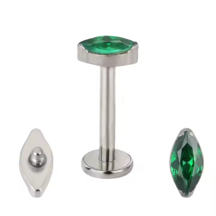 
                  
                    Labret com zircónia green marquise em Titânio ASTM com rosca interna
                  
                