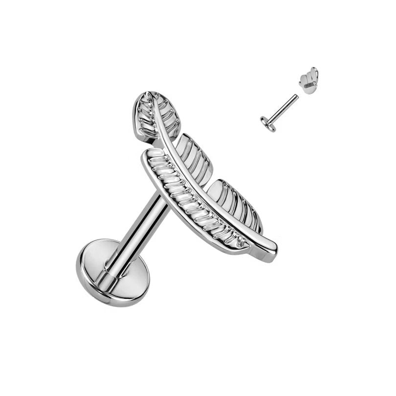 Labret em Titânio com Design de Pena – Rosca Interna, Hipoalergênico
